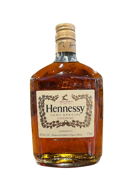 Hennessy V.S.