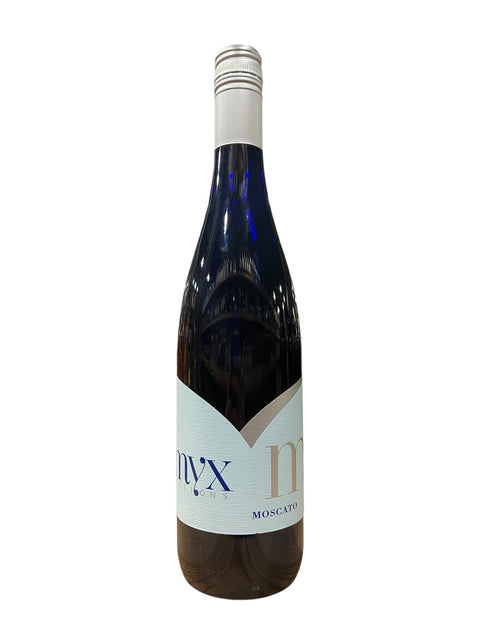 Myx Moscato Flavored (750ml)