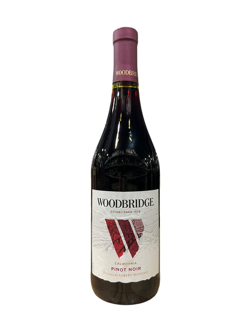 Woodbridge Pinot Noir (750ml)