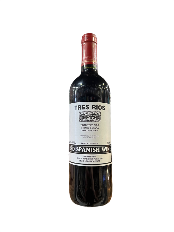 Tres Rios Red Spanish wine
