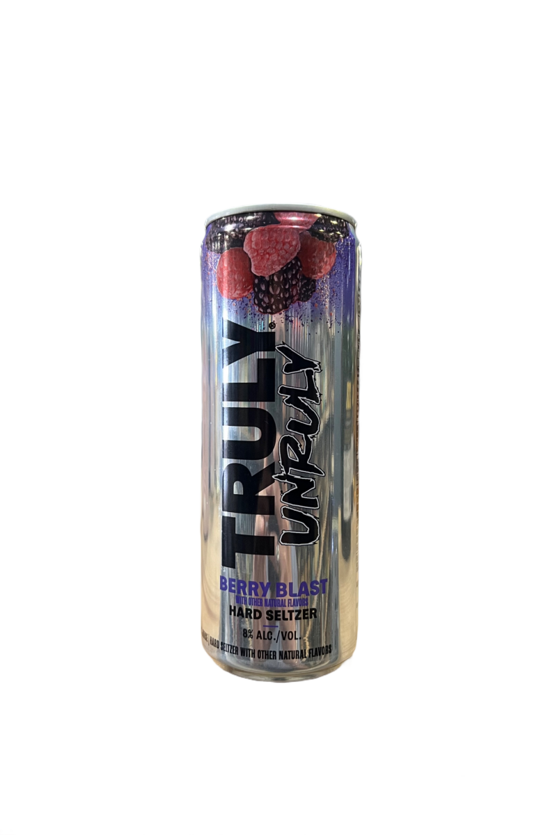 tempImagelTVwBW Truly Unruly Berry Blast Single Can 12oz
